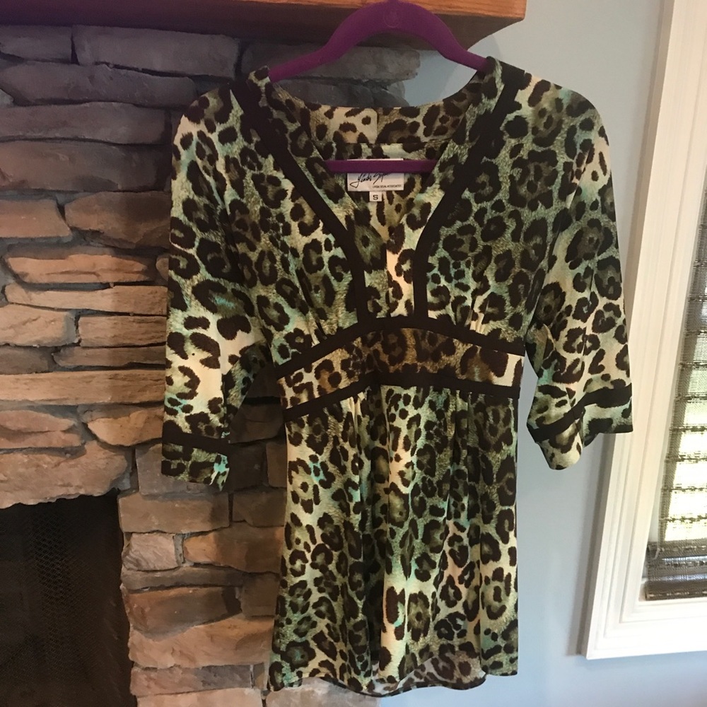 Womans Top/ Blouse